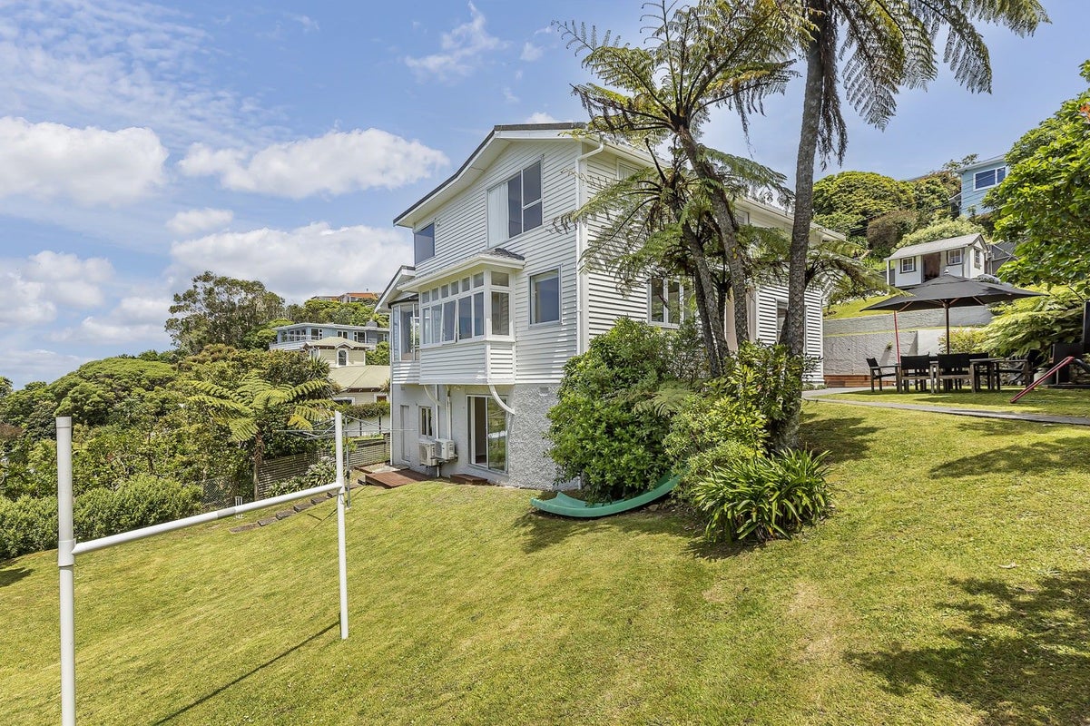 17 Fortunatus Street, Brooklyn, Wellington - Carousel 1
