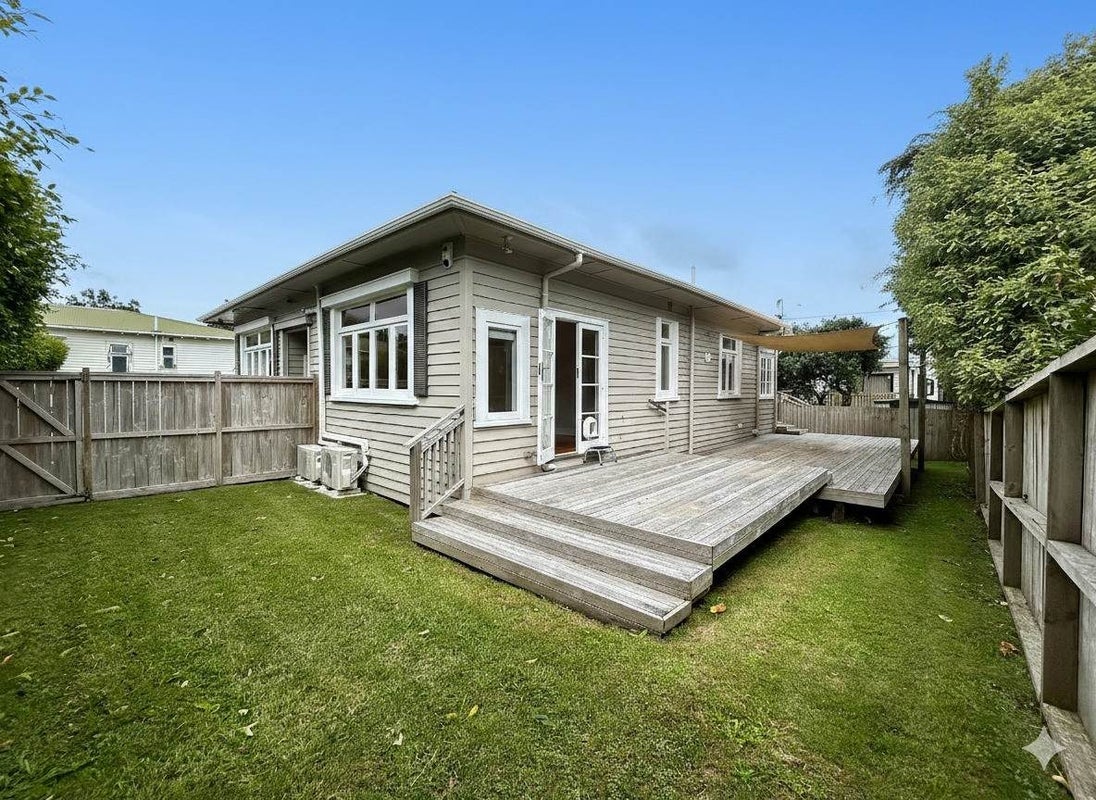 35A Queensway, Three Kings, Auckland - Carousel 16