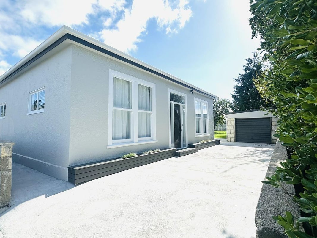 34 Weaver Street, Oamaru North, Oamaru - Carousel 1