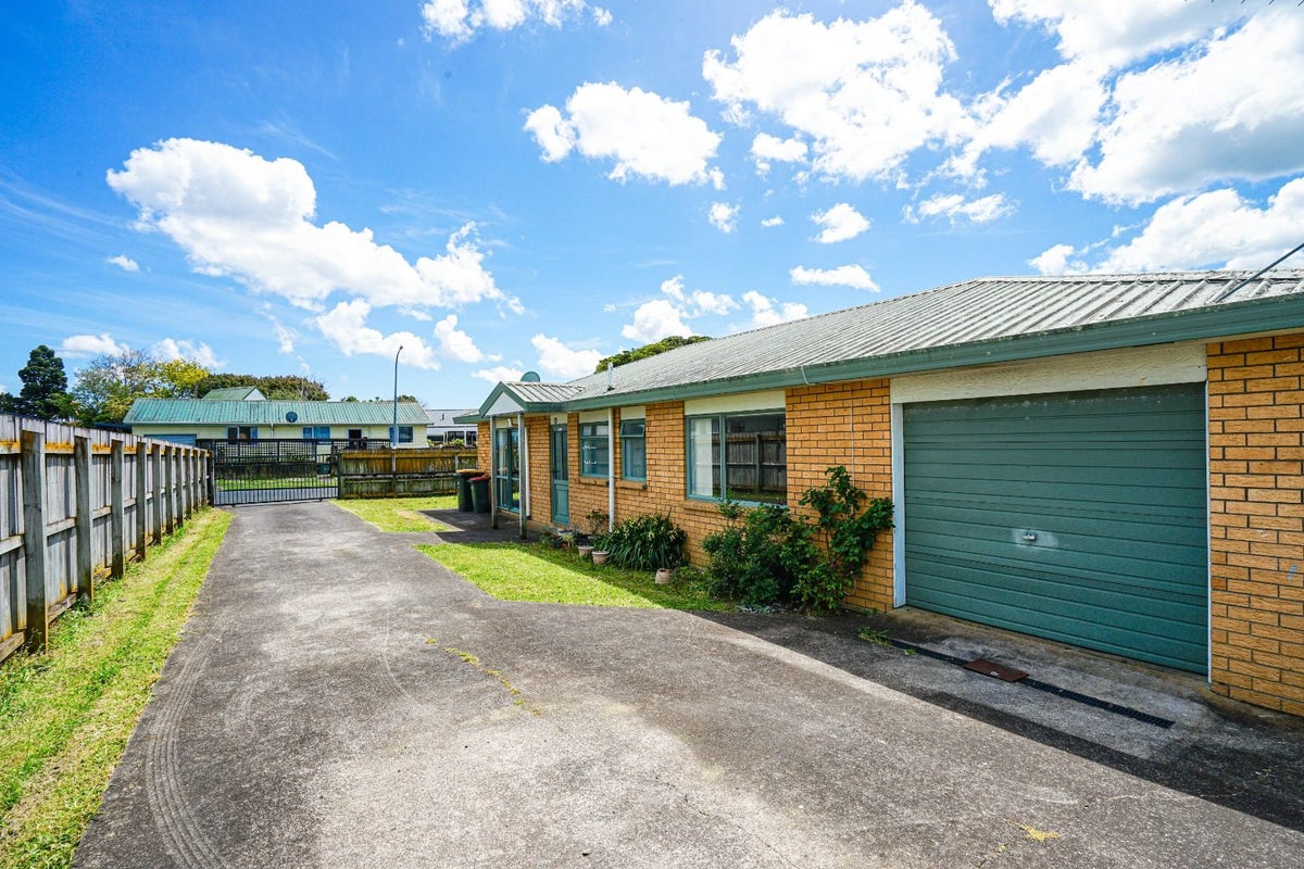 27 Oratu Place, Manurewa, Auckland - Carousel 16