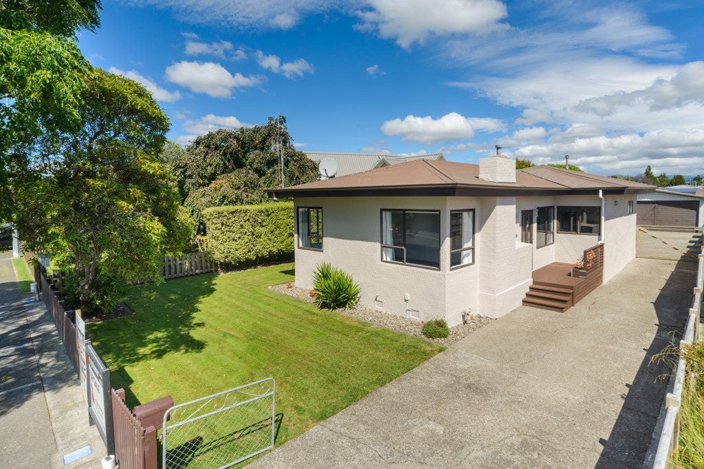 478 Ruahine Street, Terrace End, Palmerston North - Carousel 1