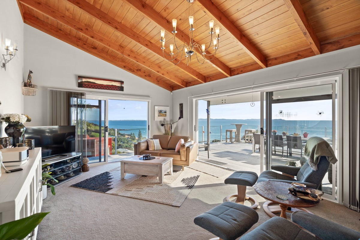 43 SEAVIEW RD, Cable Bay, cable bay - Carousel 1