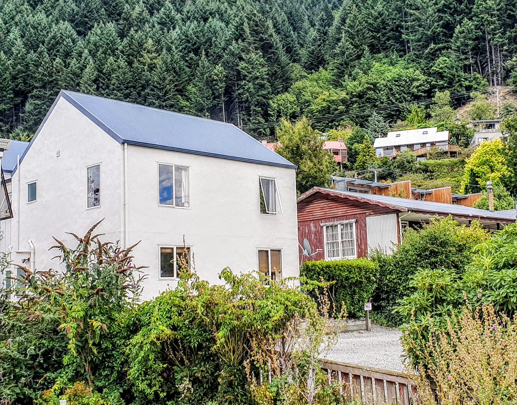 1/30 Fryer Street, Queenstown, Queenstown - Carousel 1