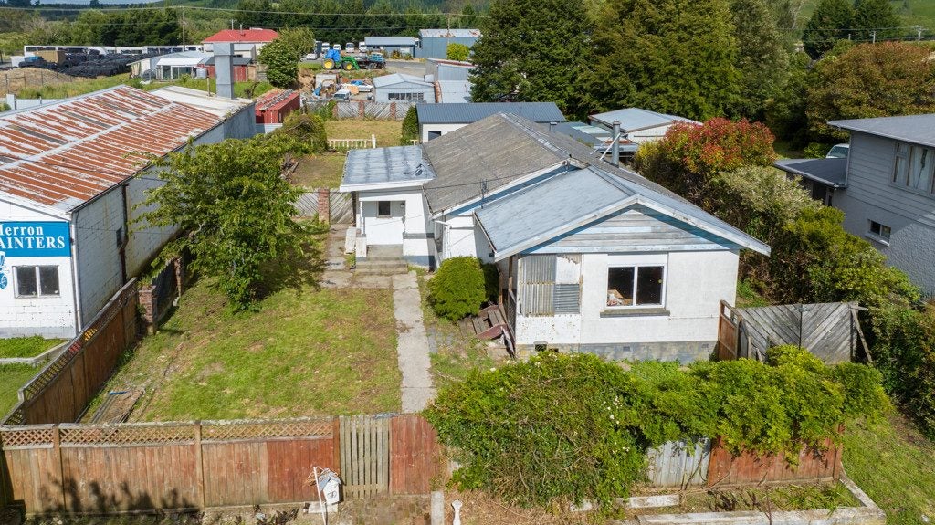 4 Ontario Street, East Gore, Gore - Carousel 1