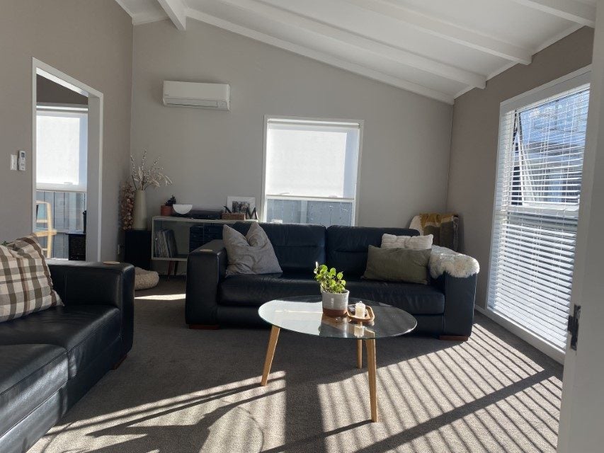 9 Renoir Avenue, Belmont, Lower Hutt - Carousel 2