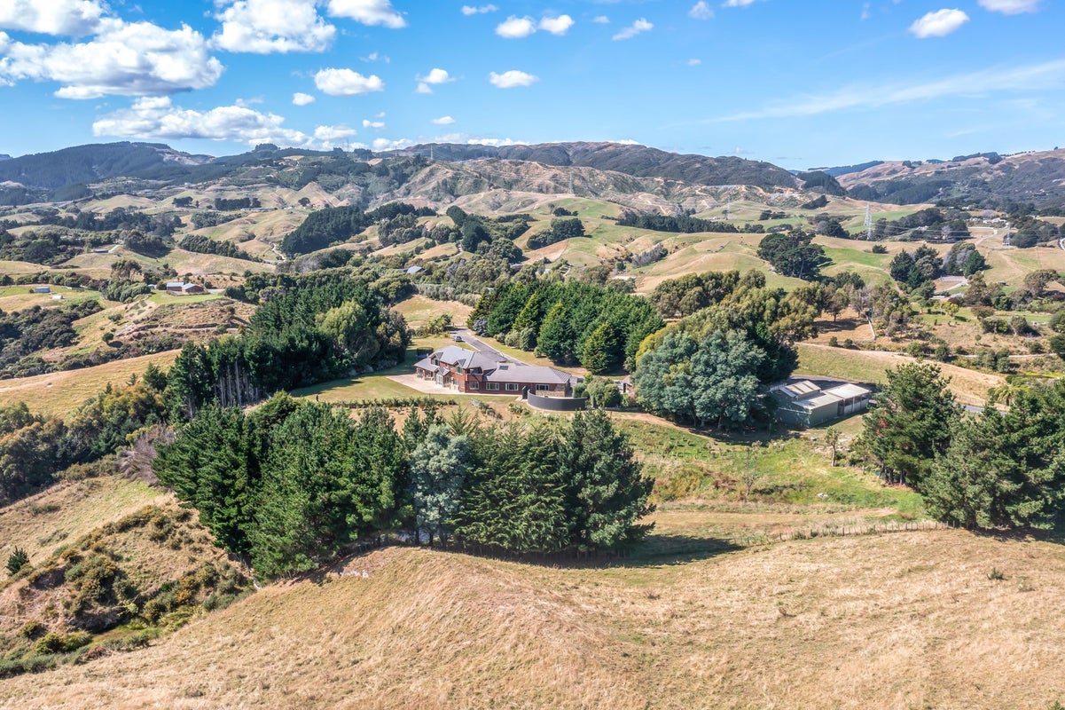 129C Flightys Road, Judgeford, Porirua - Carousel 2