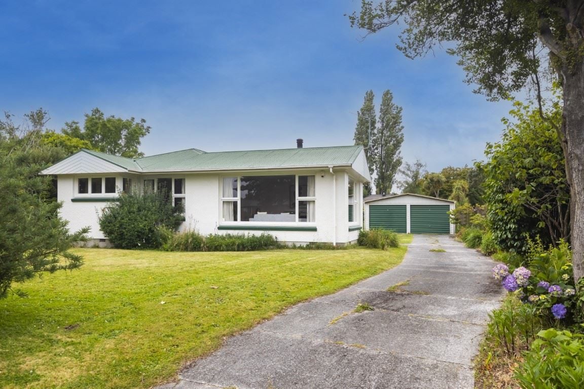 61 Westburn Terrace, Burnside, Christchurch - Carousel 1
