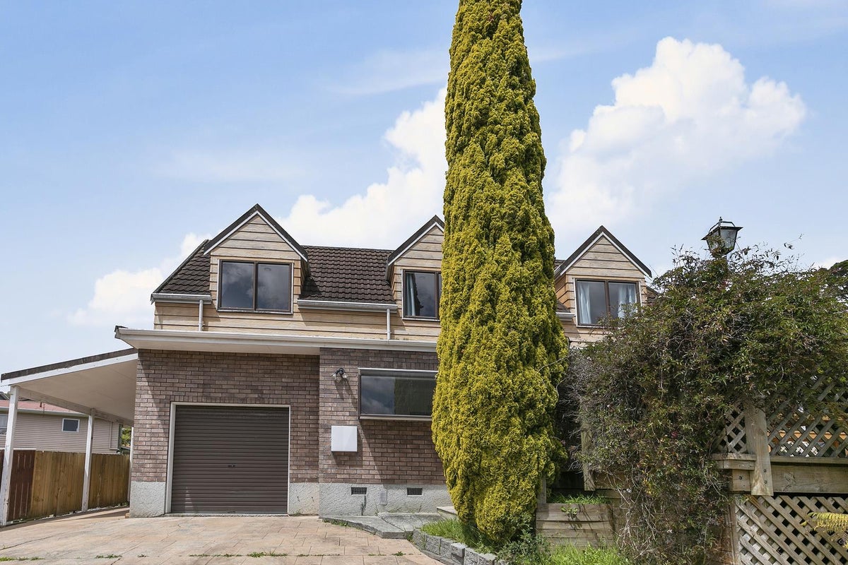 1282E Fergusson Drive, Brown Owl, Upper Hutt - Carousel 1