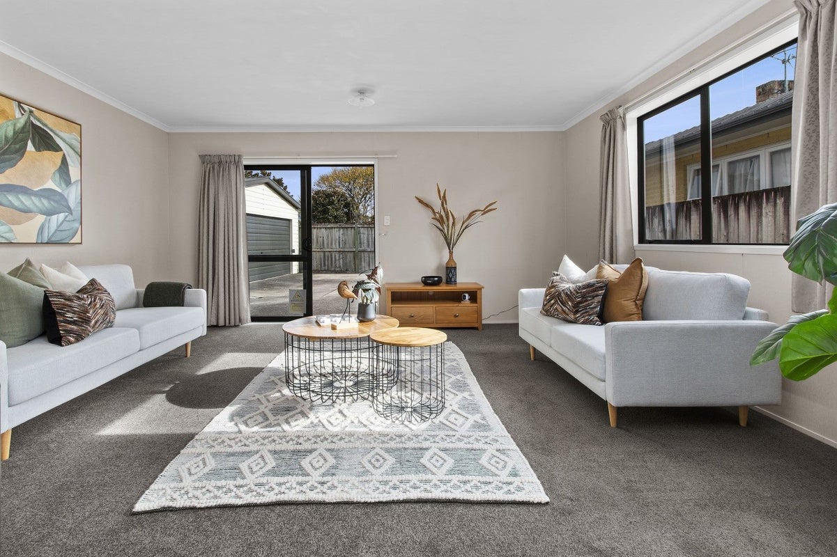 21A Charles Crescent, Beerescourt, Hamilton - Carousel 2