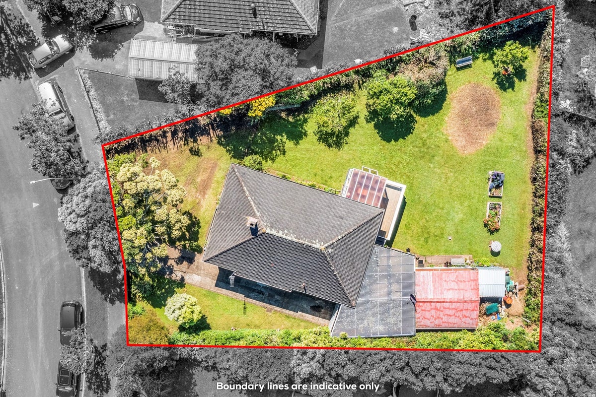 5 Evandale Street, Glen Innes, Auckland - Carousel 1