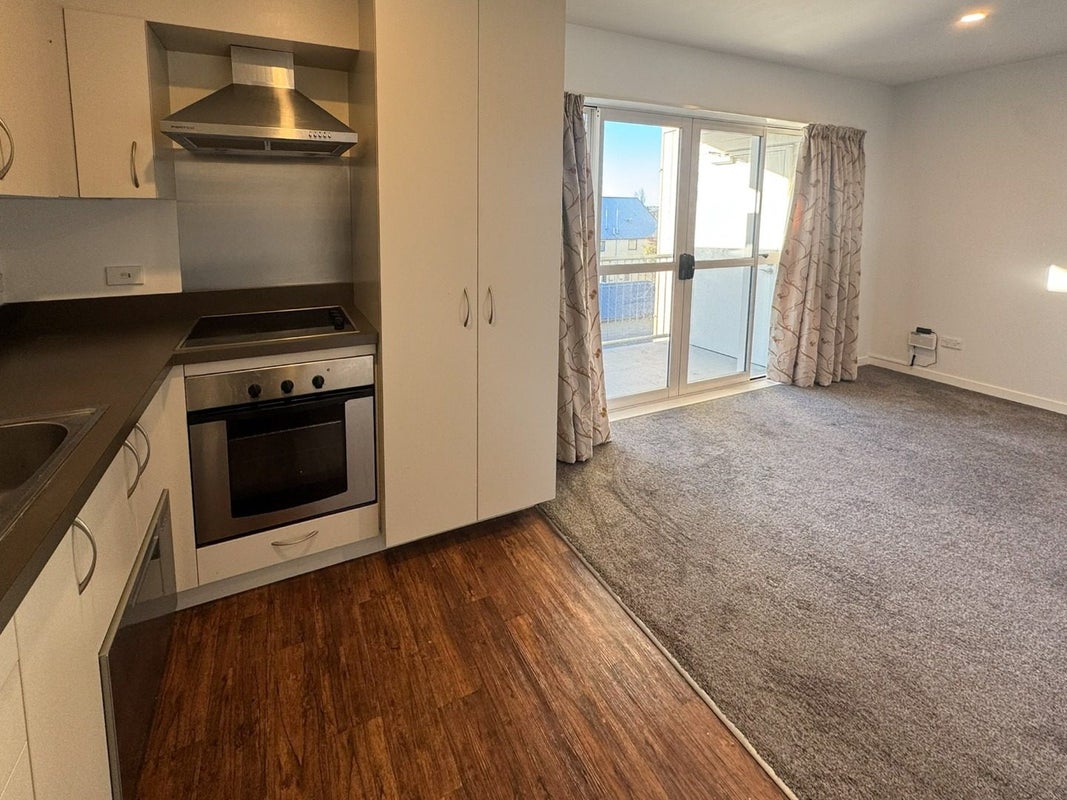 21/30 Mathesons Road, Phillipstown, Christchurch - Carousel 2
