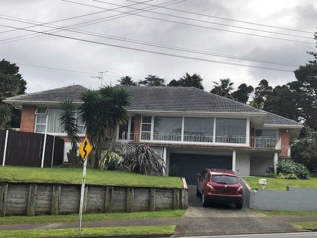 60 Hill Road, Hillpark, Auckland - Carousel 1