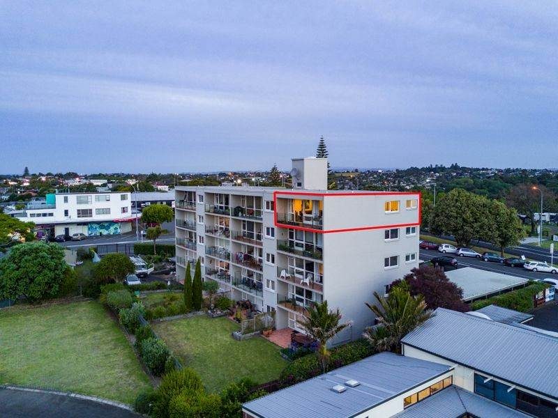 4/160 Kepa Road, Orakei, Auckland - Carousel 10