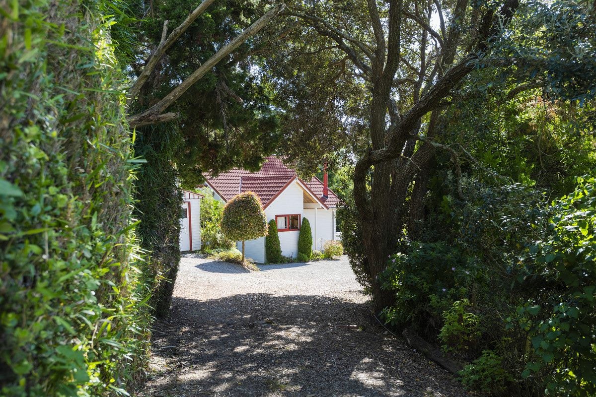 38 Wallis Road, Kaiti, Gisborne - Carousel 1