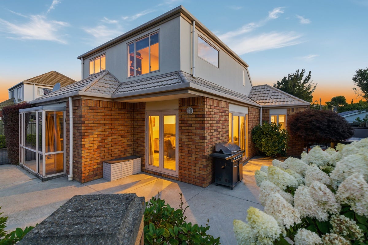 2 Barossa Lane, Hoon Hay, Christchurch - Carousel 2