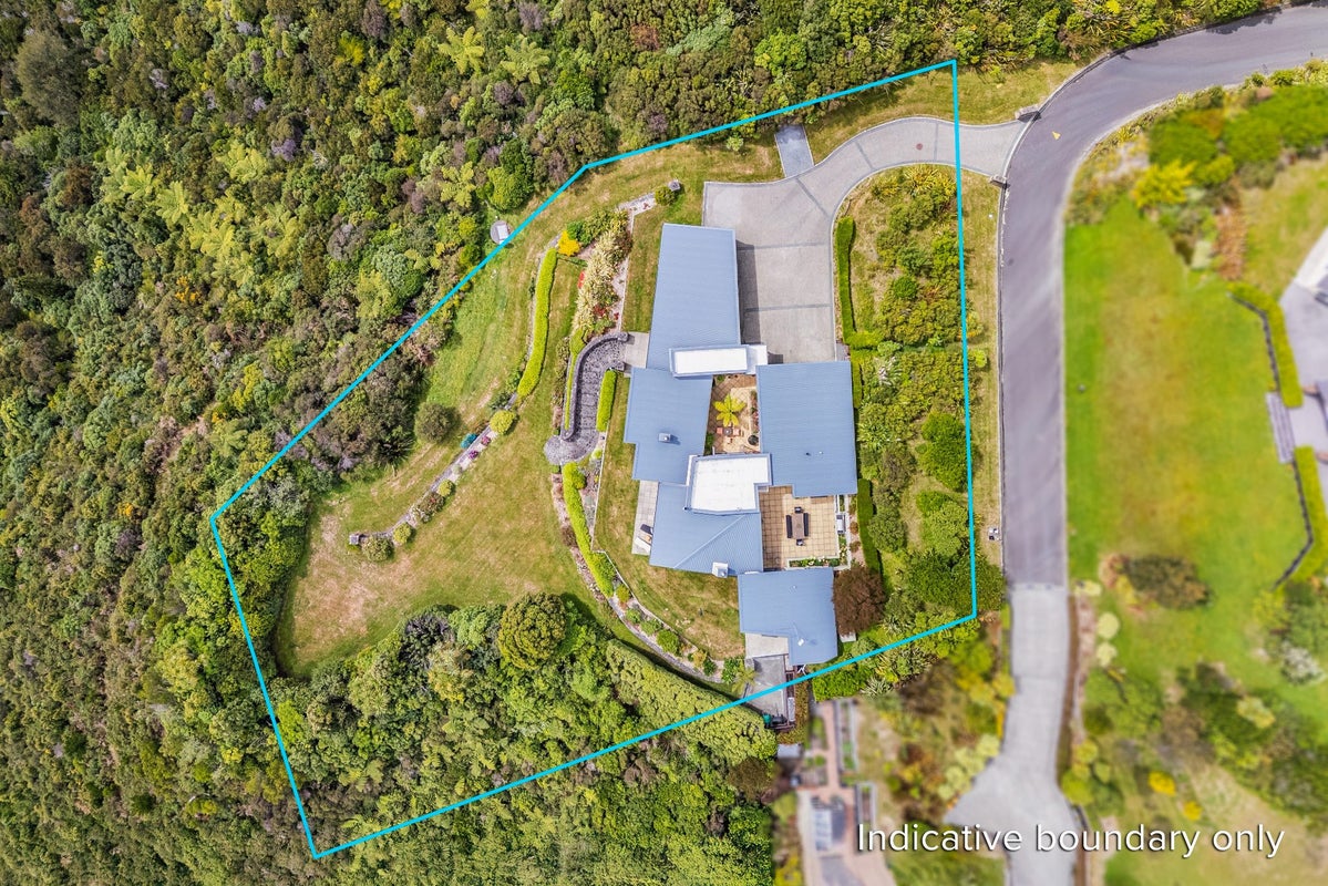 58 Mt Marua Way, Timberlea, Upper Hutt - Carousel 2