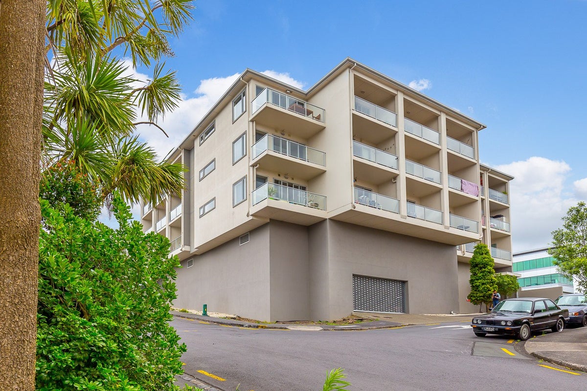 105/43 Virginia Avenue East, Eden Terrace, Auckland - Carousel 2