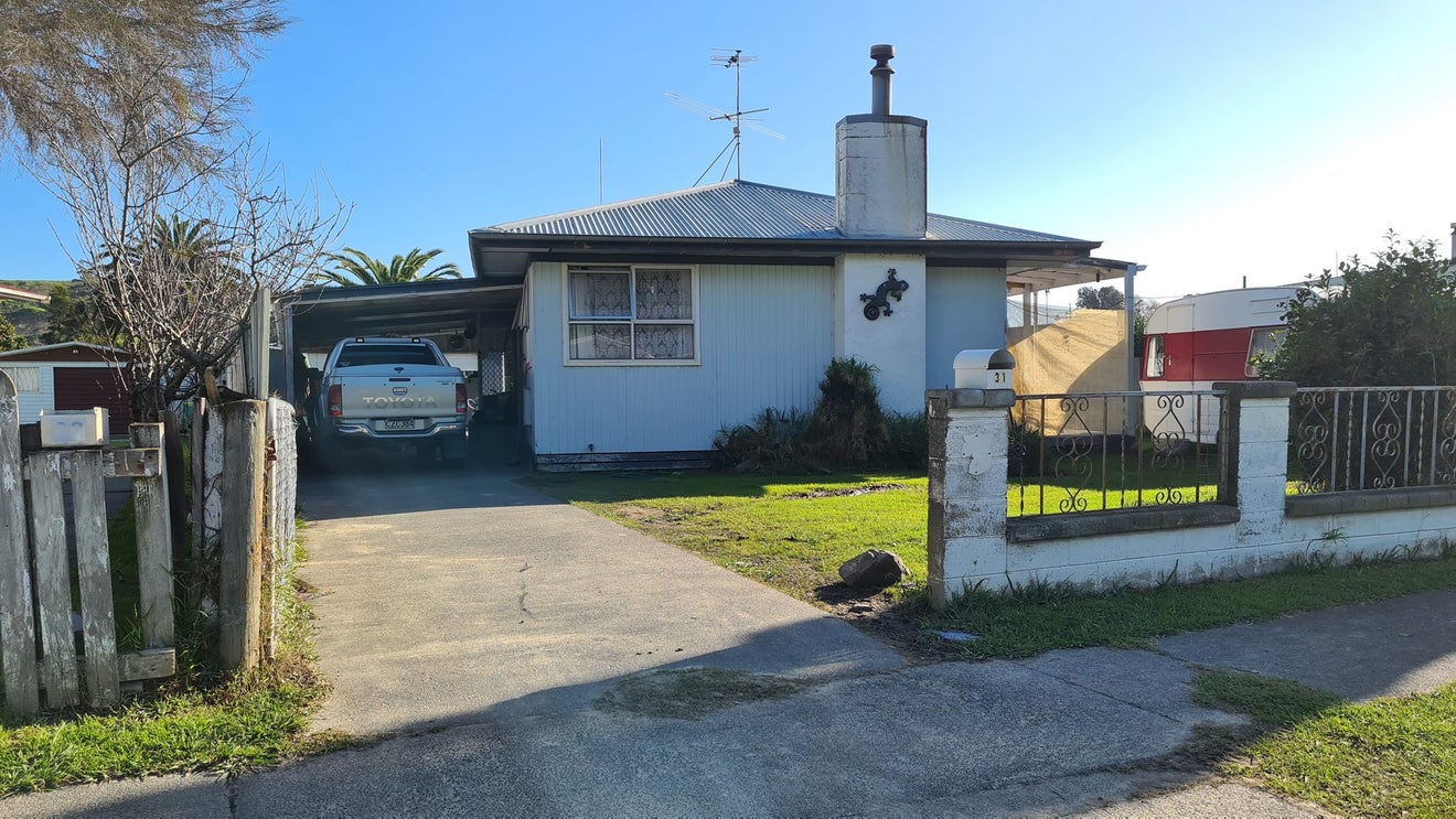 31 Paraone Road, Tamarau, Gisborne - Carousel 1