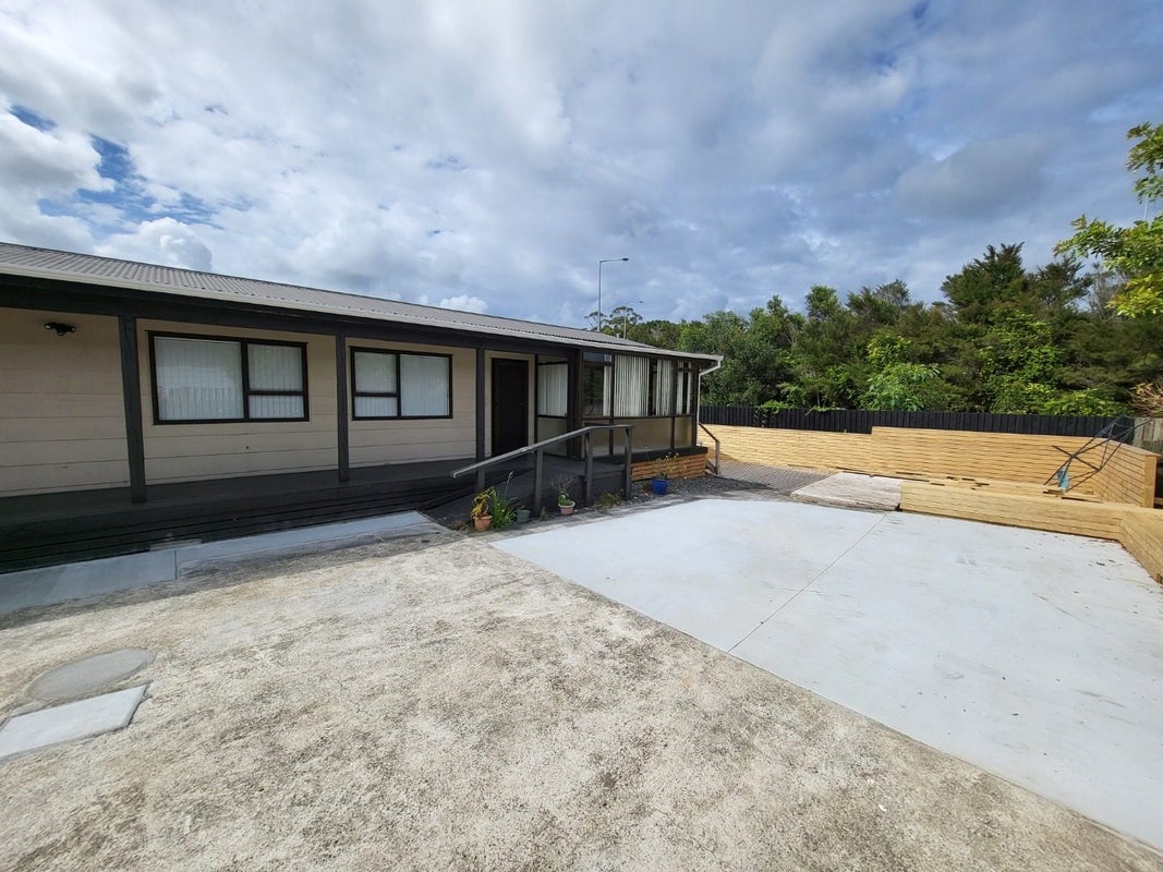 1/19 KAPITI PLace, Sunnynook, Auckland - Carousel 16
