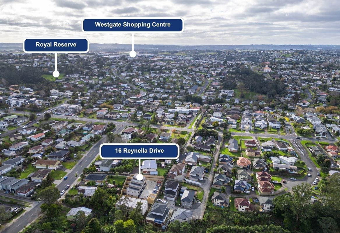 3/16 Reynella Drive, Massey, Auckland - Carousel 16