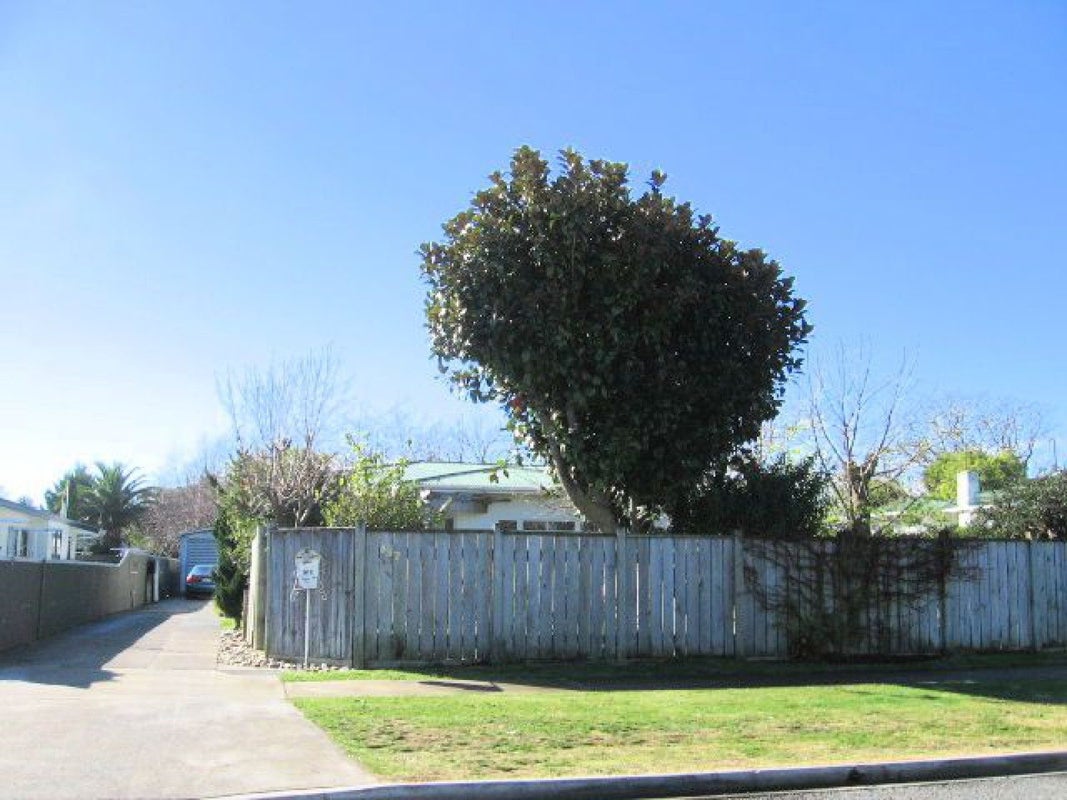 812 Lawrence Street, Akina, Hastings - Carousel 21