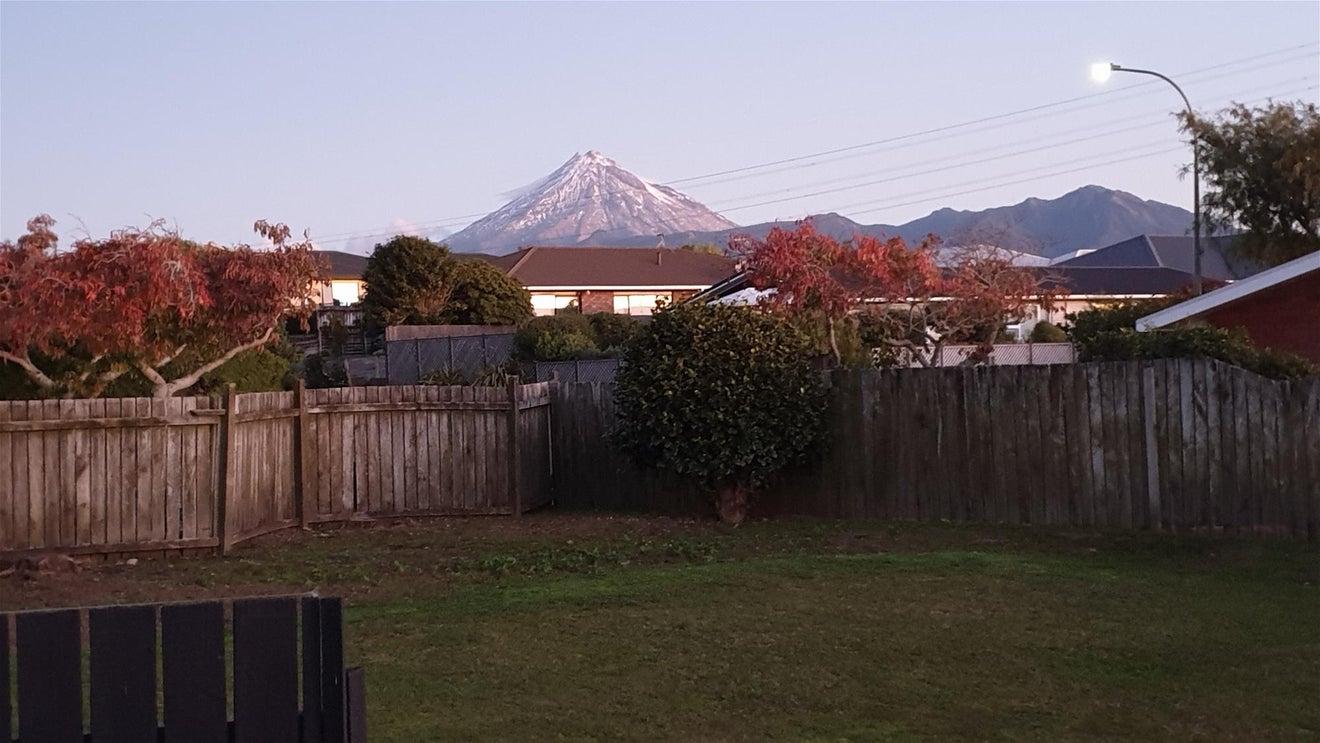 13 Karamea Street, Whalers Gate, New Plymouth - Carousel 2