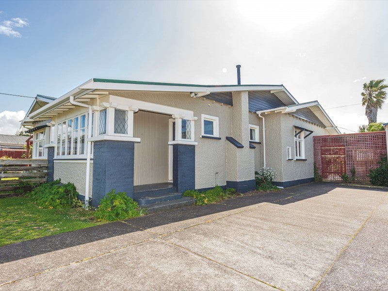14 Lincoln Road, Springvale, Whanganui - Carousel 1