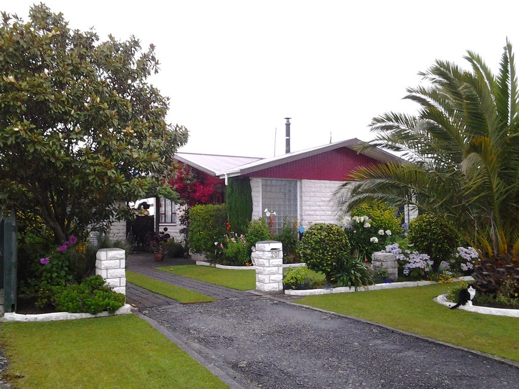 20 Lyndhurst Street, Westport, Westport - Carousel 2