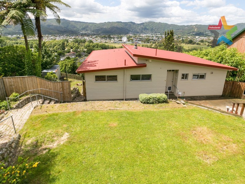 7B Gurney Road, Kelson, Lower Hutt - Carousel 1