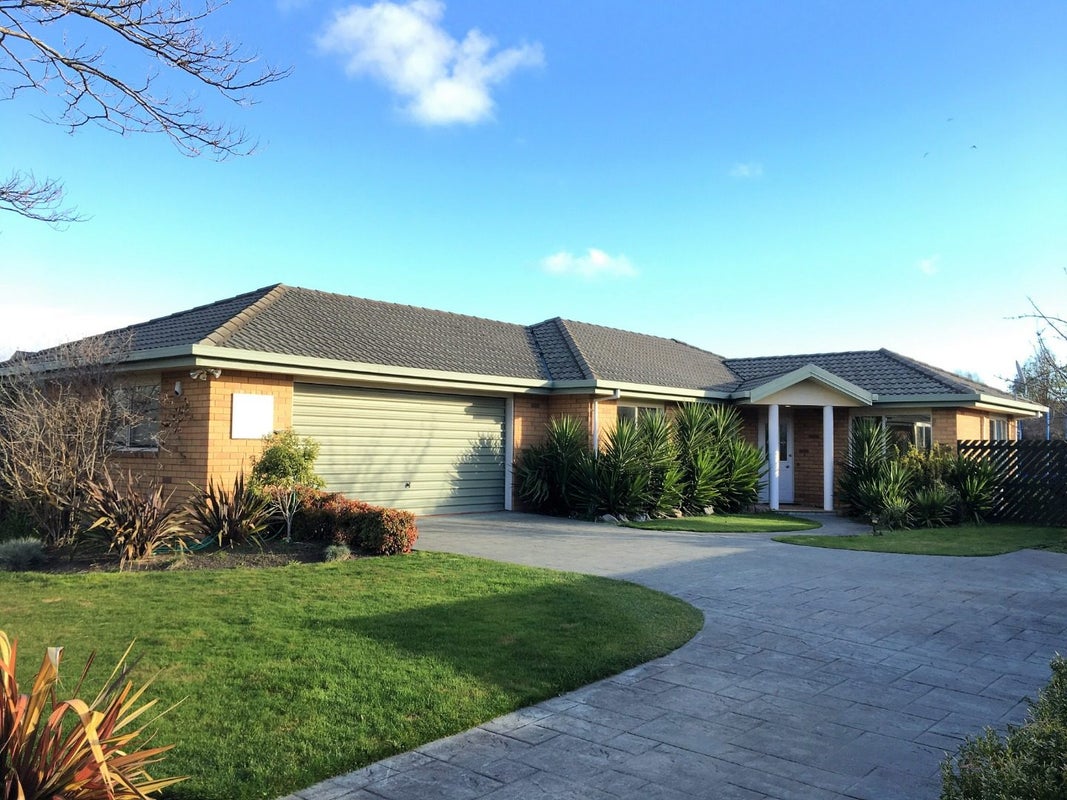 4 Ronald George Place, Parklands, Christchurch - Carousel 2