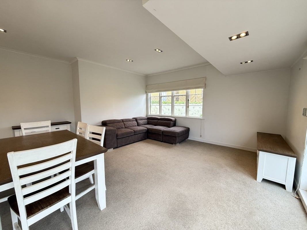 8 Aberfoyle Street, Epsom, Auckland - Carousel 2