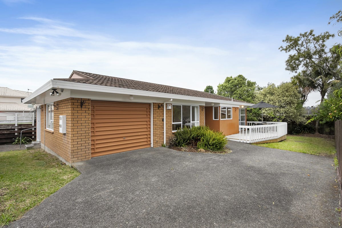 1279A Dominion Road Extension, Mount Roskill, Auckland - Carousel 1