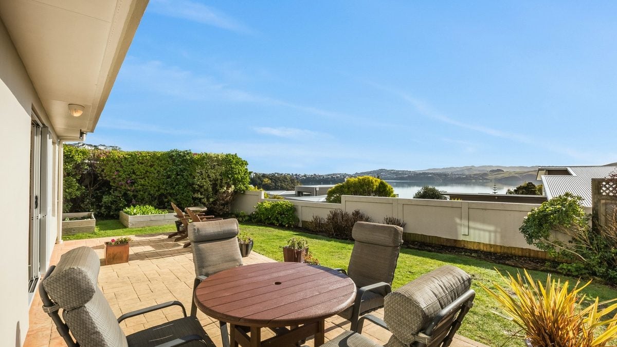 24 The Layline, Whitby, Porirua - Carousel 1