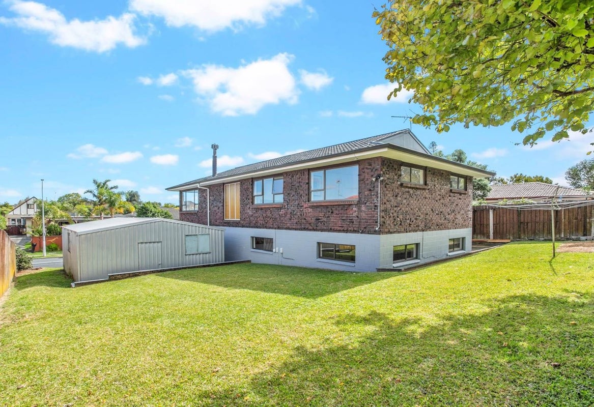67 Stanniland Street, Sunnyhills, Auckland - Carousel 2