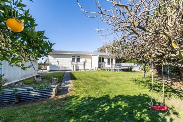 289 Kennedy Road, Onekawa, Napier - Carousel 17
