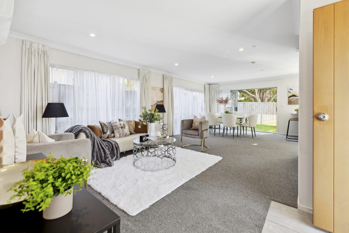 1A Mona Avenue, Mangere Bridge, Auckland - Carousel 2