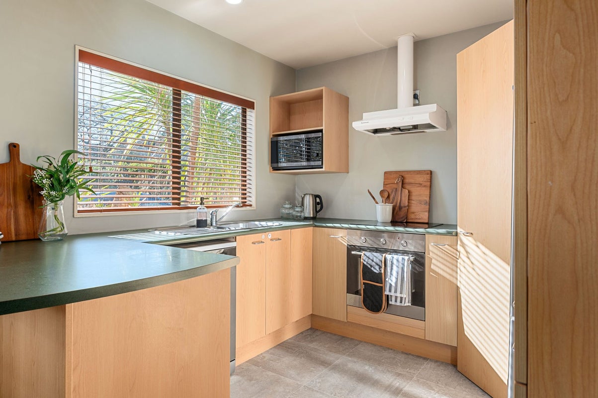 233 Te Rapa Road, Beerescourt, Hamilton - Carousel 2