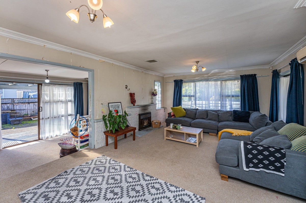 14 Wi Pere Street, Manakau, Levin - Carousel 2