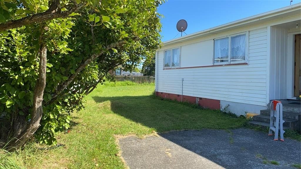 35 Belgrave Place, Papakura, Papakura - Carousel 7