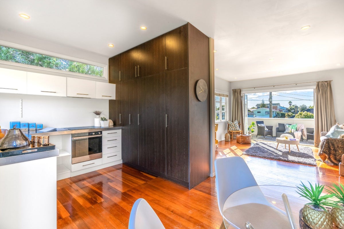 18A Moata Road, One Tree Hill, Auckland - Carousel 2
