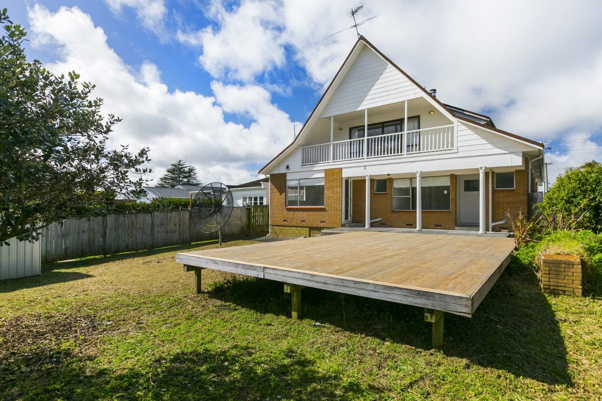 7 Euston Road, Sandringham, Auckland - Carousel 21