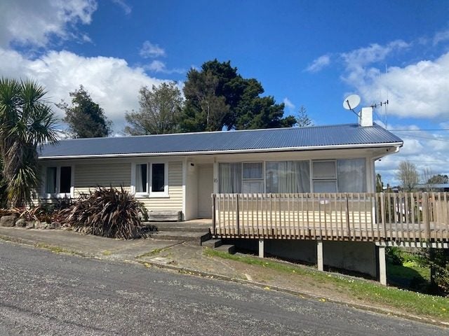 16 Kohe Street, Parahaki, Whangarei - Carousel 1