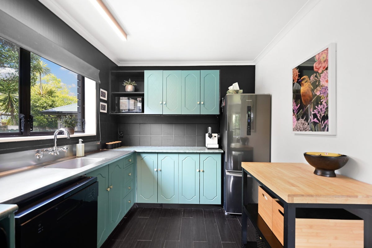 72A Sandwich Road, St Andrews, Hamilton - Carousel 2