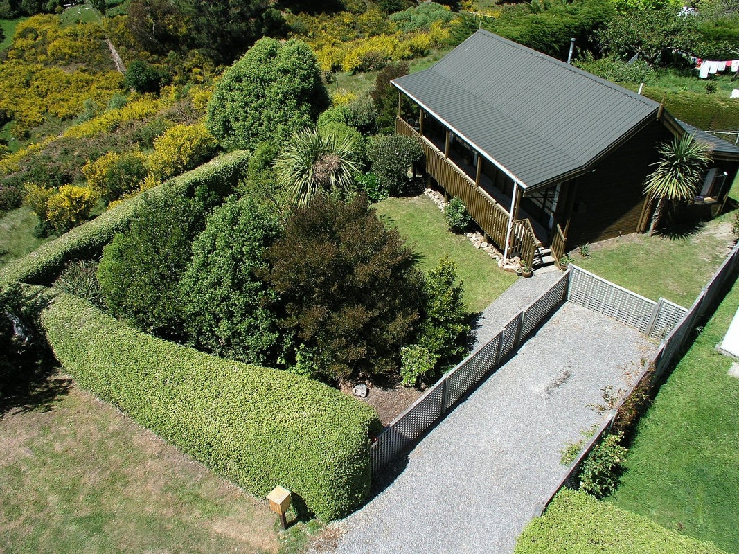 1 Kura Lane, Diamond Harbour, Lyttelton - Carousel 13