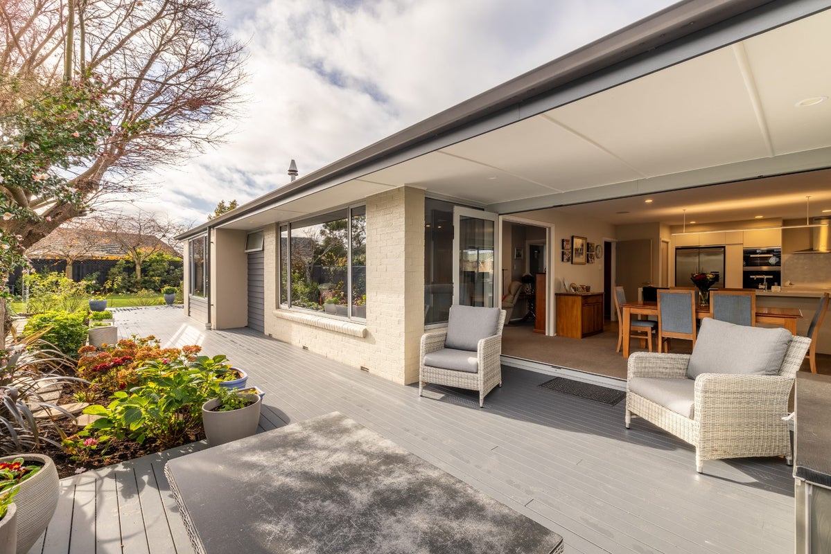 36 Harrowdale Drive, Avonhead, Christchurch - Carousel 1
