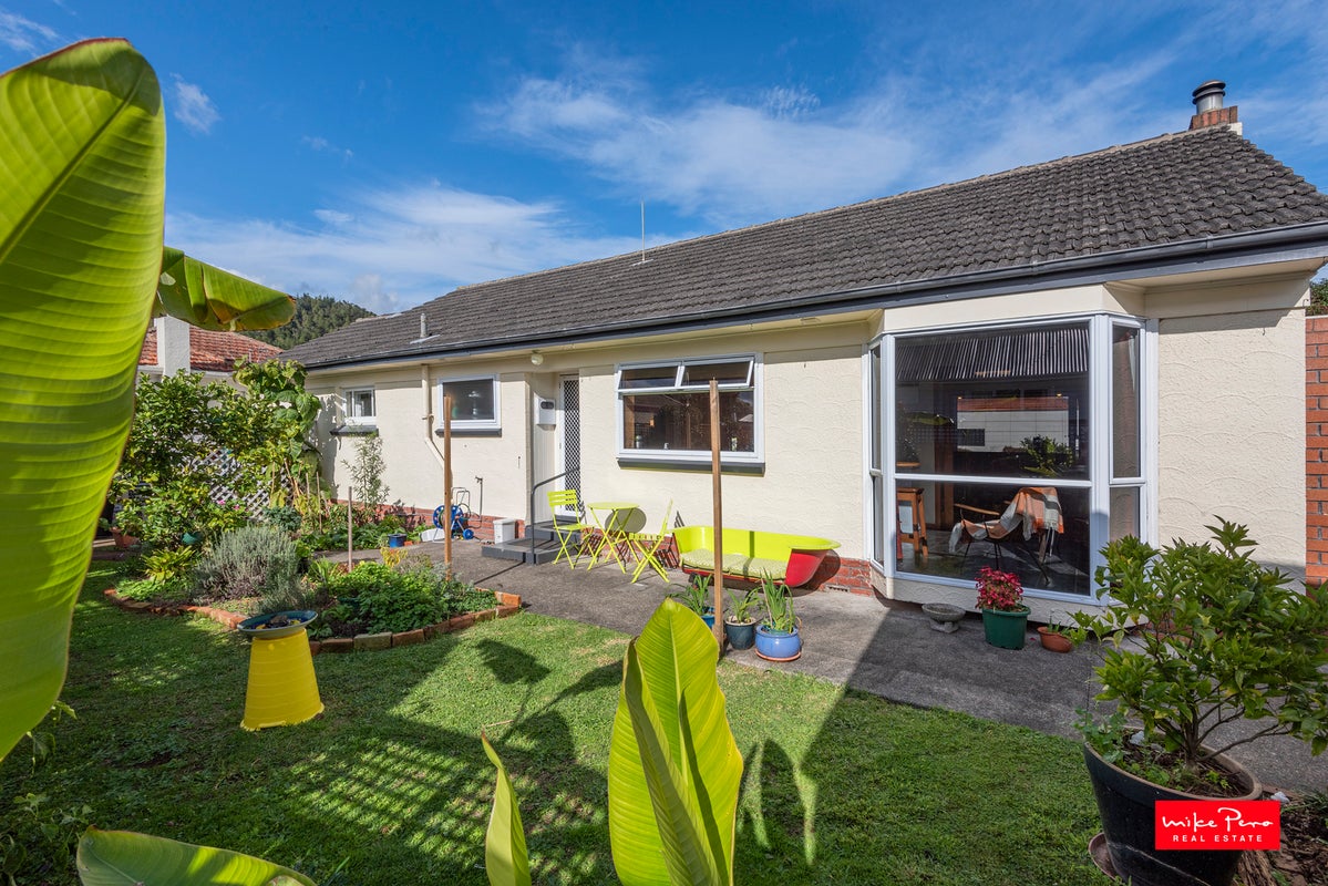 1 Lovatt Crescent, Kensington, Whangarei - Carousel 1