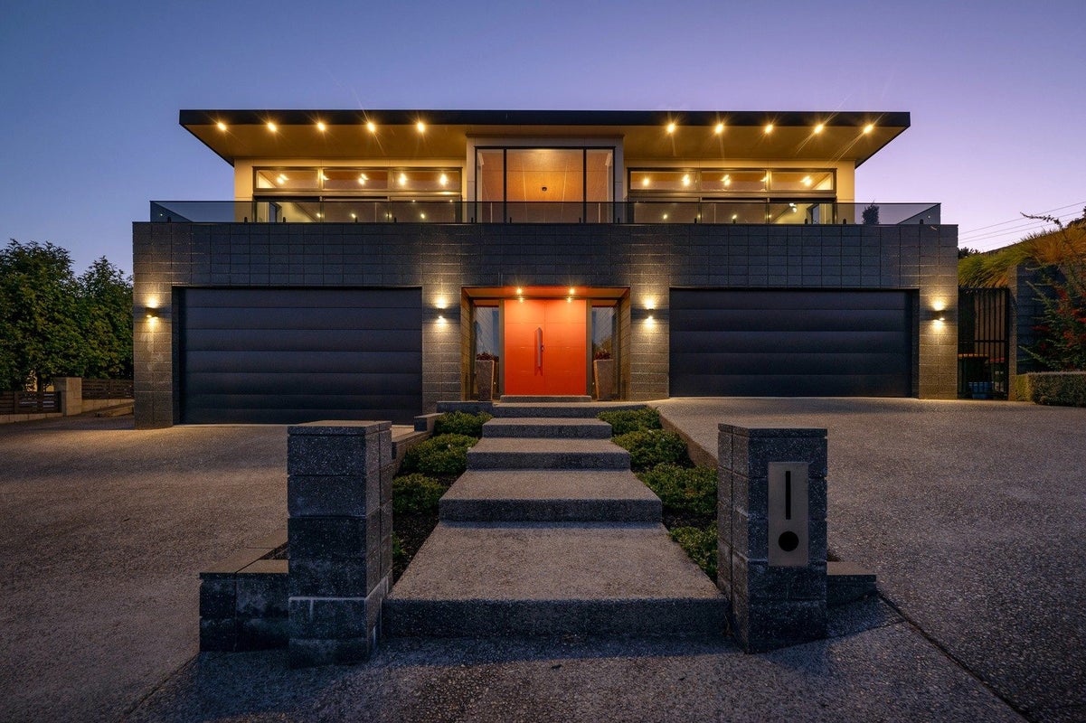 1 Florey Heights, Springfield, Rotorua - Carousel 1