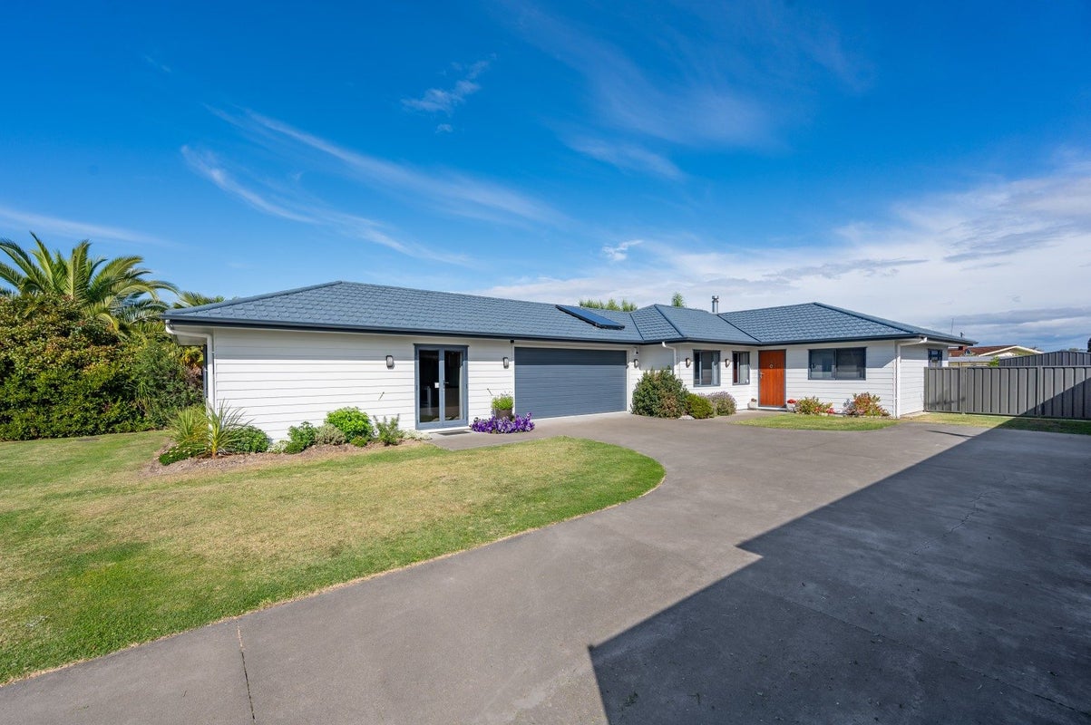 18 Mcnaughton Place, Onekawa, Napier - Carousel 21