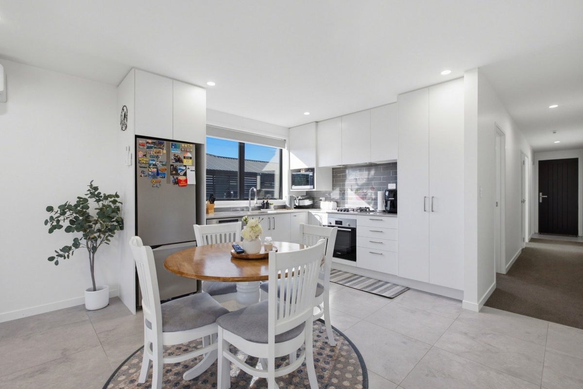 10 Inaka Place, Poike, Tauranga, Bay Of Plenty - Carousel 2