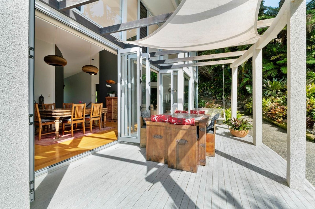 98 Braemar Road, Castor Bay, Auckland - Carousel 14